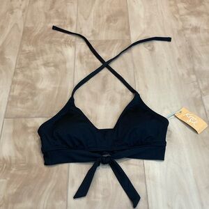 NWT bikini top (black)